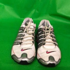 Women’s Nike Shox